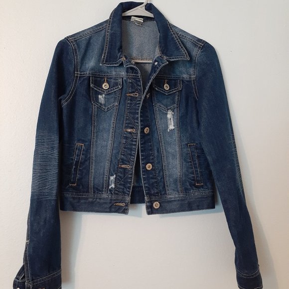 Mudd Jackets & Blazers - 🌟Mudd Mid Wash Ripped Blue Denim Jacket M